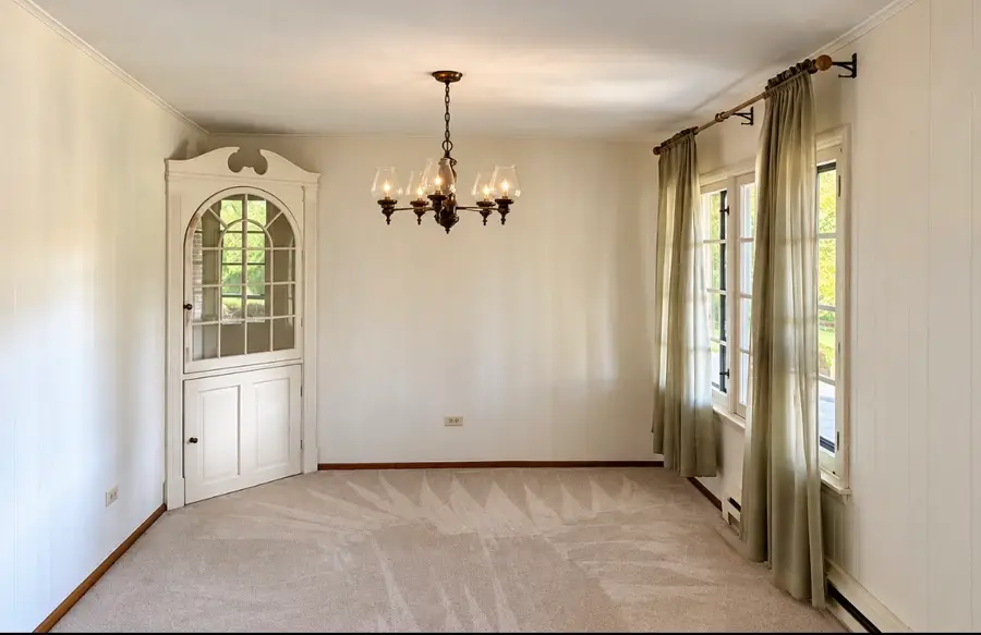 9410 S 86th Court, Hickory Hills, IL 60457 - #2