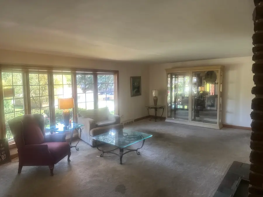 9410 S 86th Court, Hickory Hills, IL 60457 - #3
