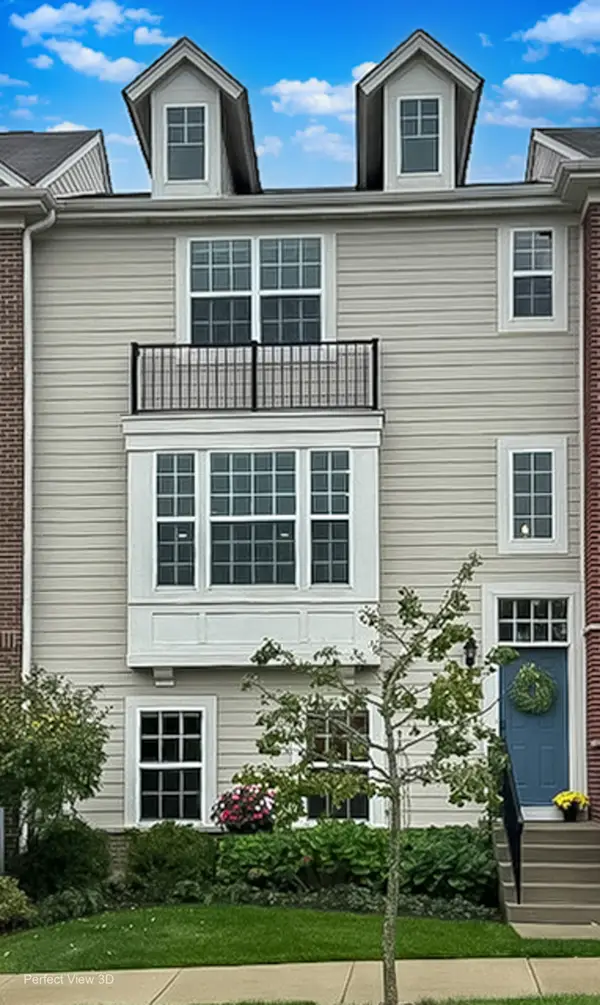 27 Bethel Lane, Schaumburg, IL 60194