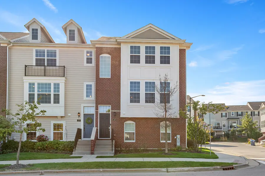 27 Bethel Lane, Schaumburg, IL 60194 - #2