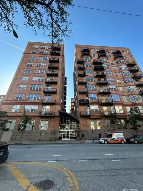 500 S Clinton Street #811, Chicago, IL 60607