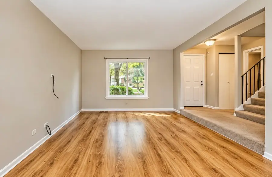 18w178 Buckingham Lane, Villa Park, IL 60181 - #2