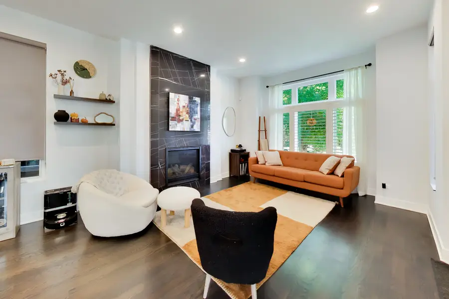 2415 W Huron Street, Chicago, IL 60612 - #2