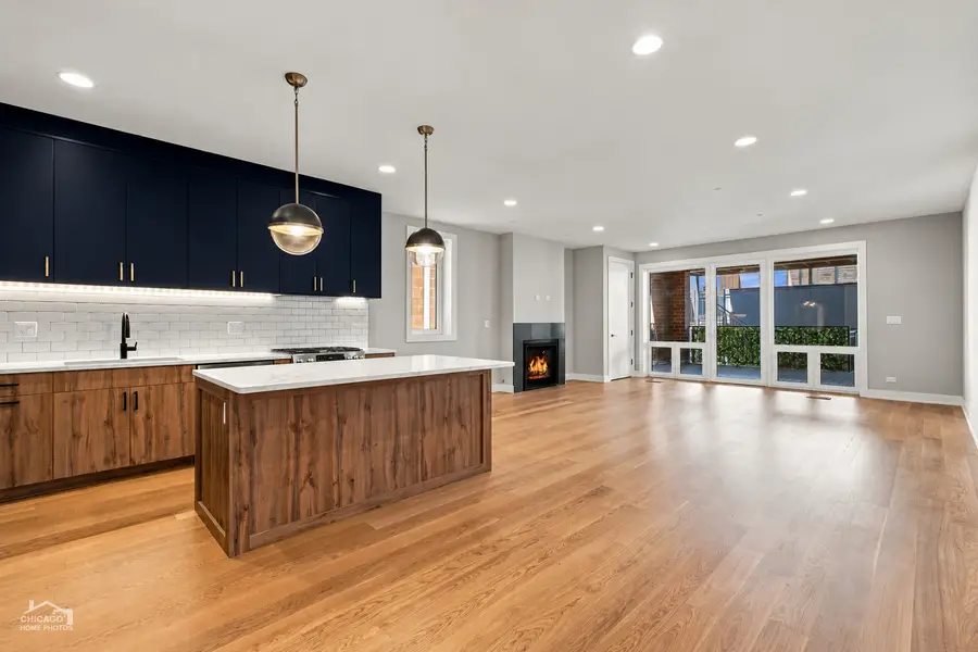 2448 W Diversey Avenue #1, Chicago, IL 60647 - #2