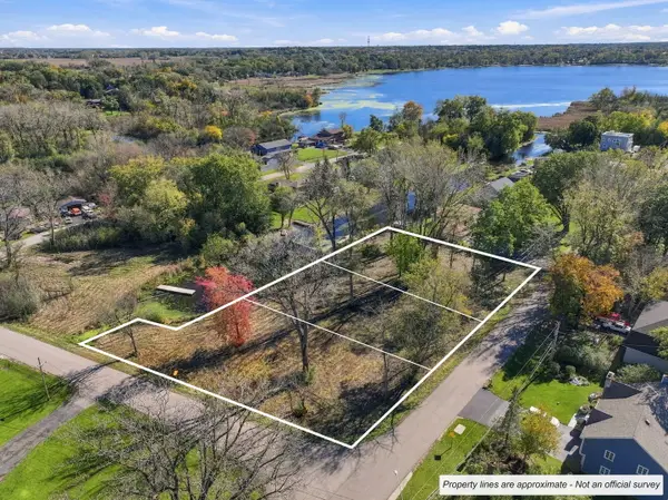 41171 N Lincoln Avenue, Antioch, IL 60002