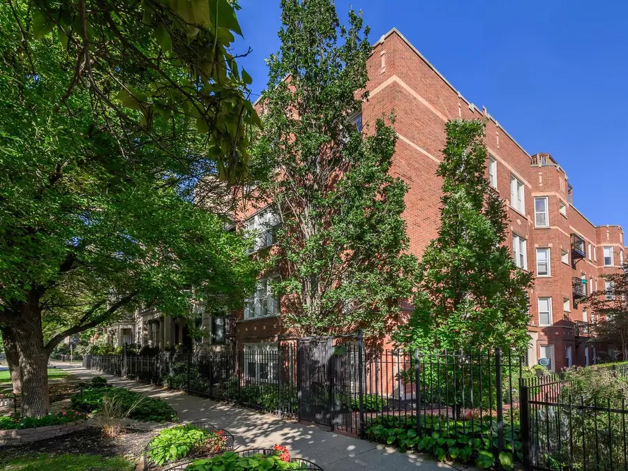 4445 N Paulina Street #A3, Chicago, IL 60640 - #2