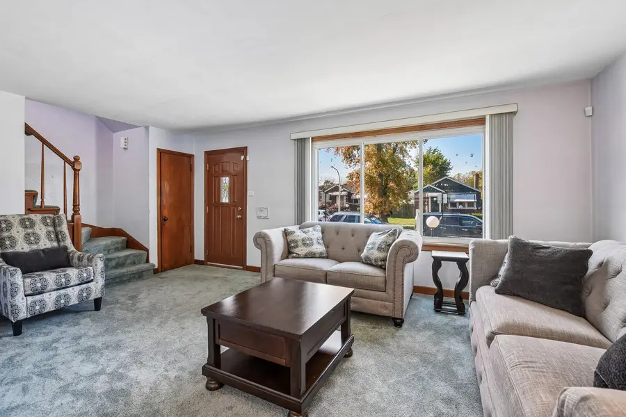 9739 S Woodlawn Avenue, Chicago, IL 60628 - #2