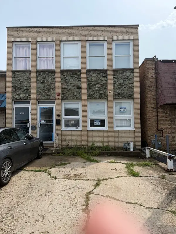 5635 W 79th Street, Burbank, IL 60459