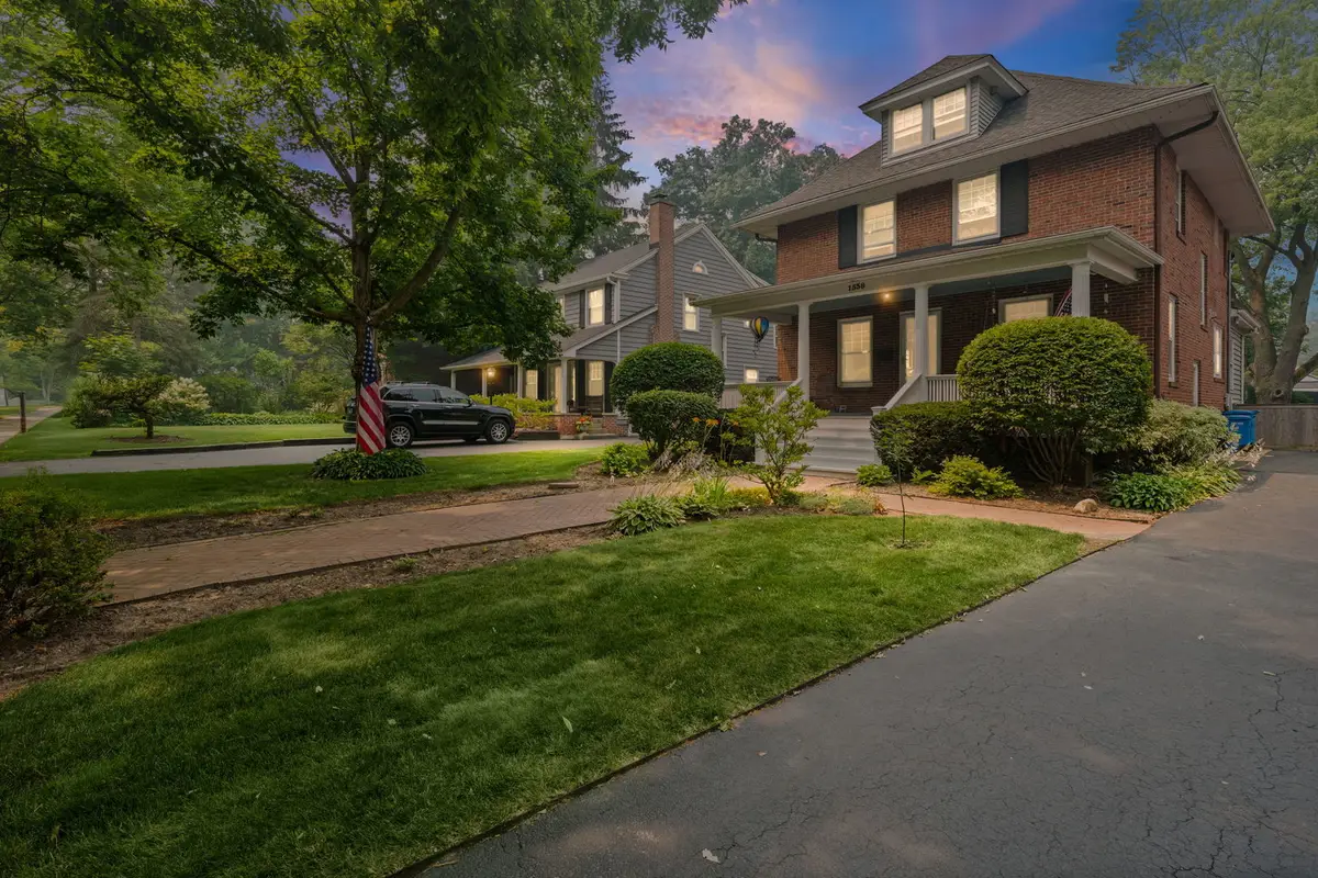 1538 Oakwood Avenue, Highland Park, IL 60035 - #1