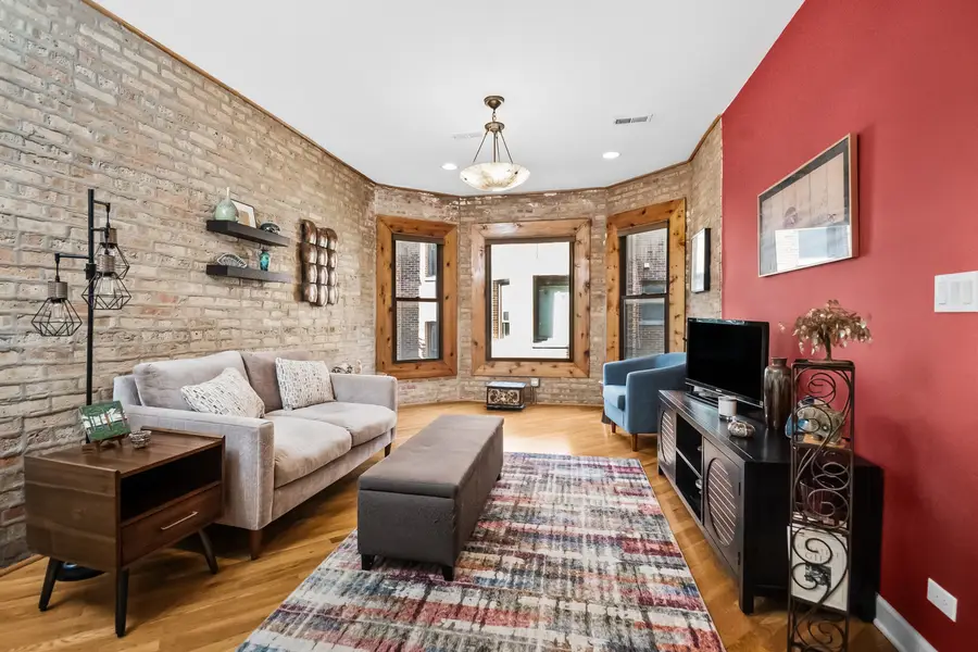 1654 W Farwell Avenue #2i, Chicago, IL 60626 - #3