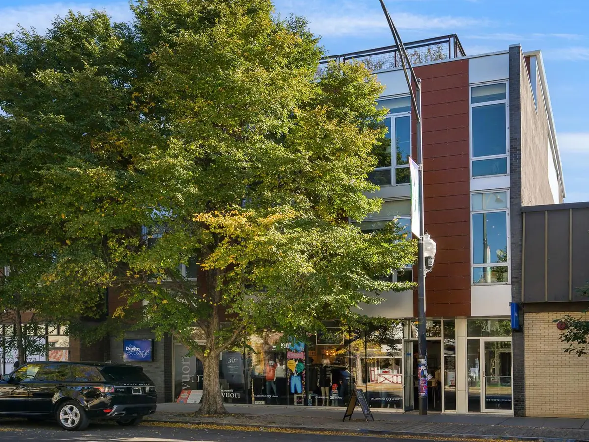 2041 W Roscoe Street #PH, Chicago, IL 60618 - #1
