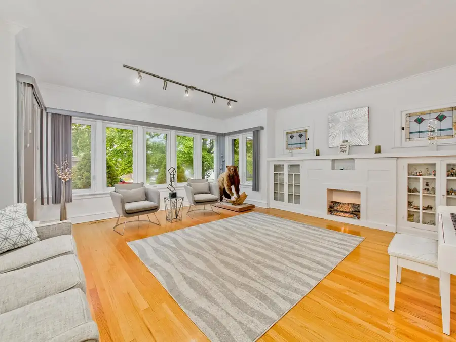 4137 N Lawler Avenue, Chicago, IL 60641 - #3