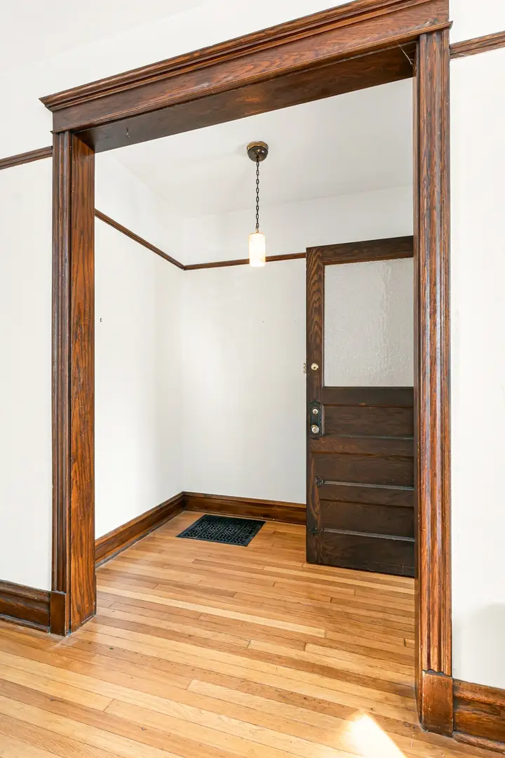 4922 N Hamilton Avenue, Chicago, IL 60625 - #3