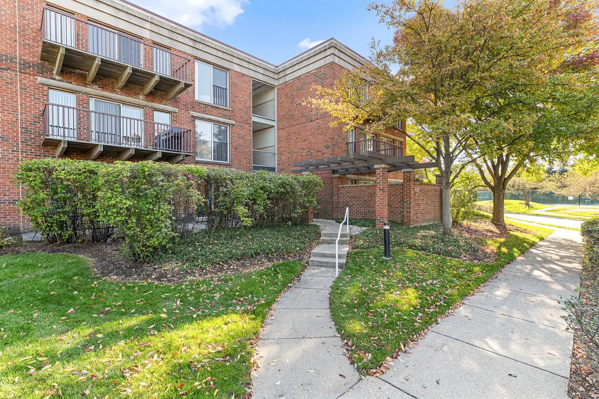 431 Kelburn Road #116, Deerfield, IL 60015 - #1
