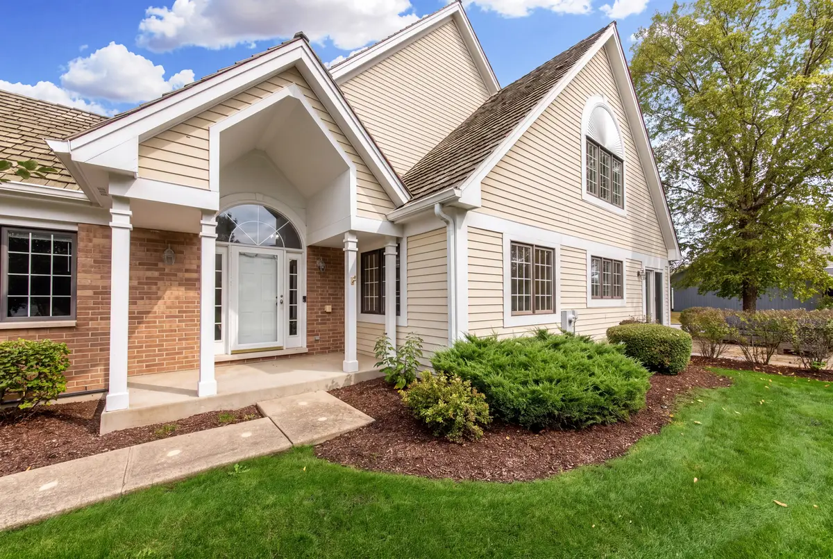 820 Braeman Court, Libertyville, IL 60048 - #1