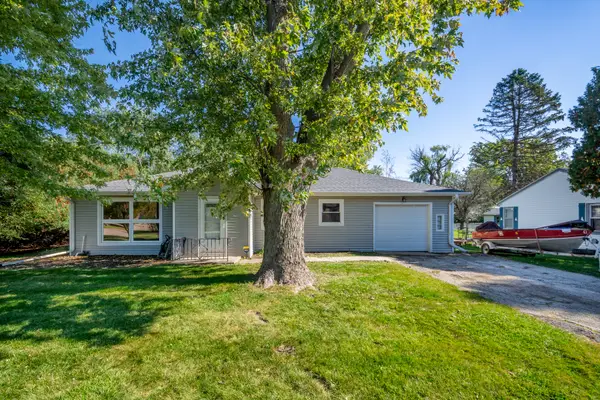 41123 N 2nd Street, Antioch, IL 60002