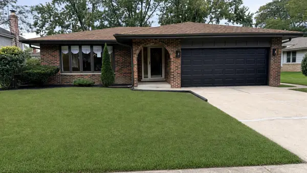 18338 May Street, Homewood, IL 60430
