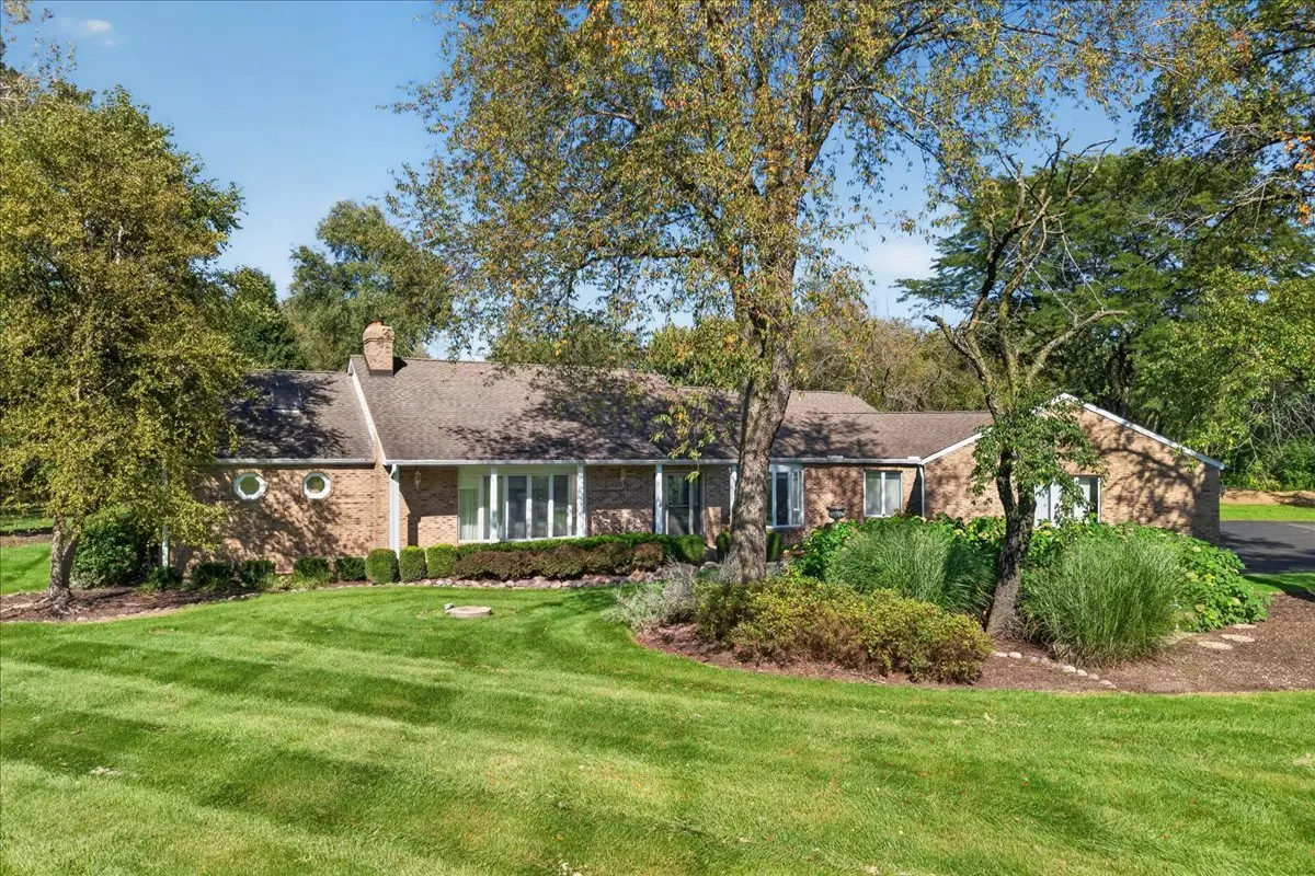 28 Beechnut Drive, South Barrington, IL 60010 - #1