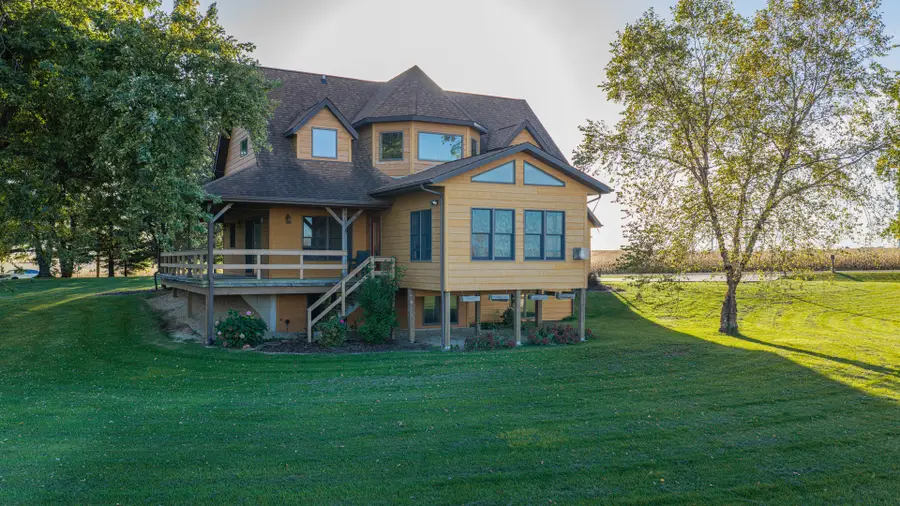 328 Zimmerman Road, Mendota, IL 61342 - #2