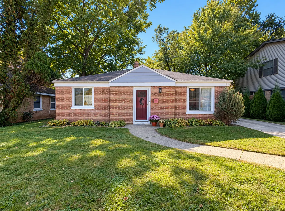 643 E Rockland Road, Libertyville, IL 60048 - #1
