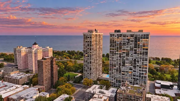 5455 N Sheridan Road #3815, Chicago, IL 60640