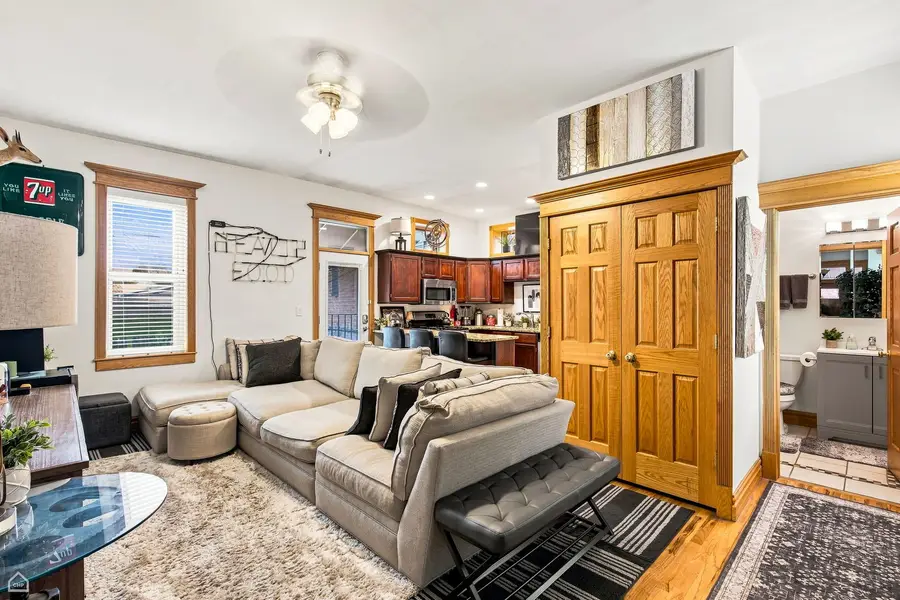 3728 S Emerald Avenue, Chicago, IL 60609 - #3