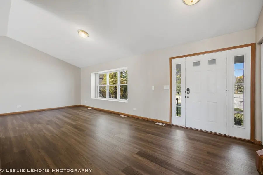 29 Magnolia Drive, Streamwood, IL 60107 - #3