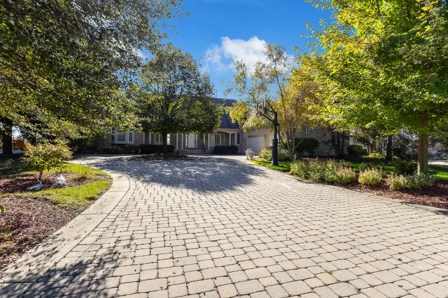 240 Boulder Drive, Lake In The Hills, IL 60156 - #2