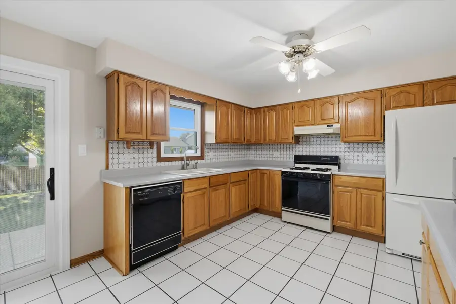 Address Withheld By Seller, Downers Grove, IL 60516 - #3