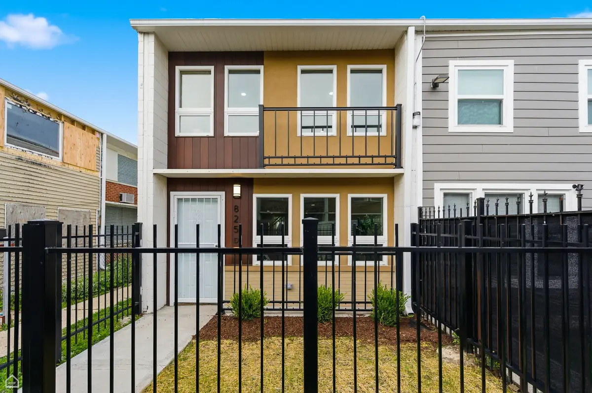 825 E 48th Street #D, Chicago, IL 60615 - #1