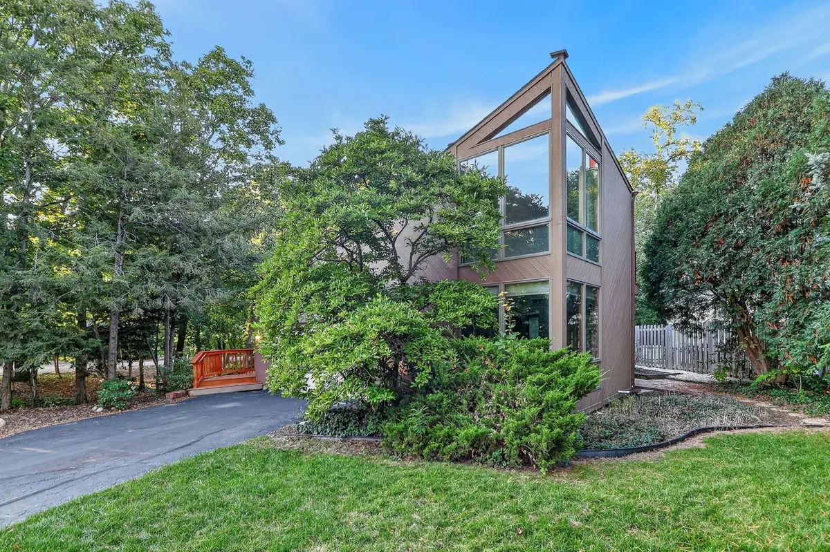 5337 Brookbank Road, Downers Grove, IL 60515 - #1