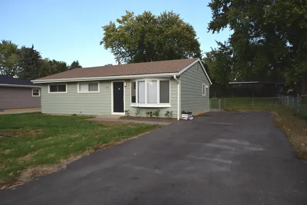 2408 Driftwood Drive, Holiday Hills, IL 60051