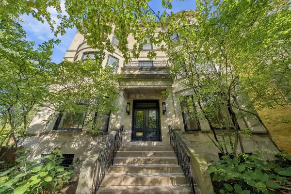 5703 S Kenwood Avenue #1, Chicago, IL 60637