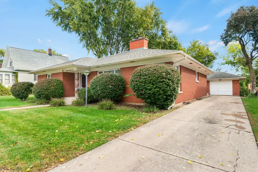 726 S Union Street, Aurora, IL 60505 - #3