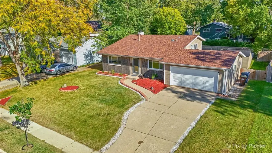 641 Nottingham Lane, Crystal Lake, IL 60014 - #2