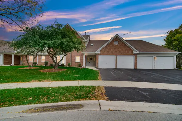 37 Ashburn Court #Z2, Schaumburg, IL 60194