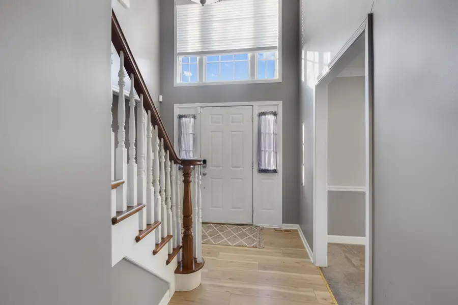 697 Fox Hollow, Dekalb, IL 60115 - #3