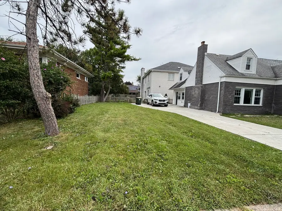 7001 N Cicero Avenue, Lincolnwood, IL 60712 - #2