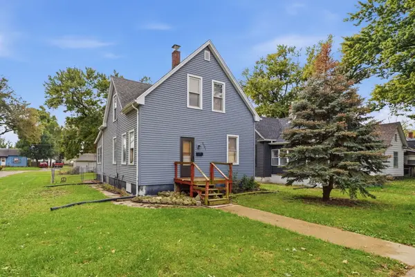 2501 Mckinley Avenue, Davenport, IA 52802