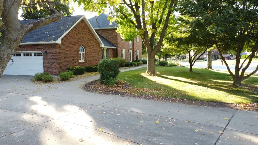 1025 Abbey Ridge, Quincy, IL 62305 - #3