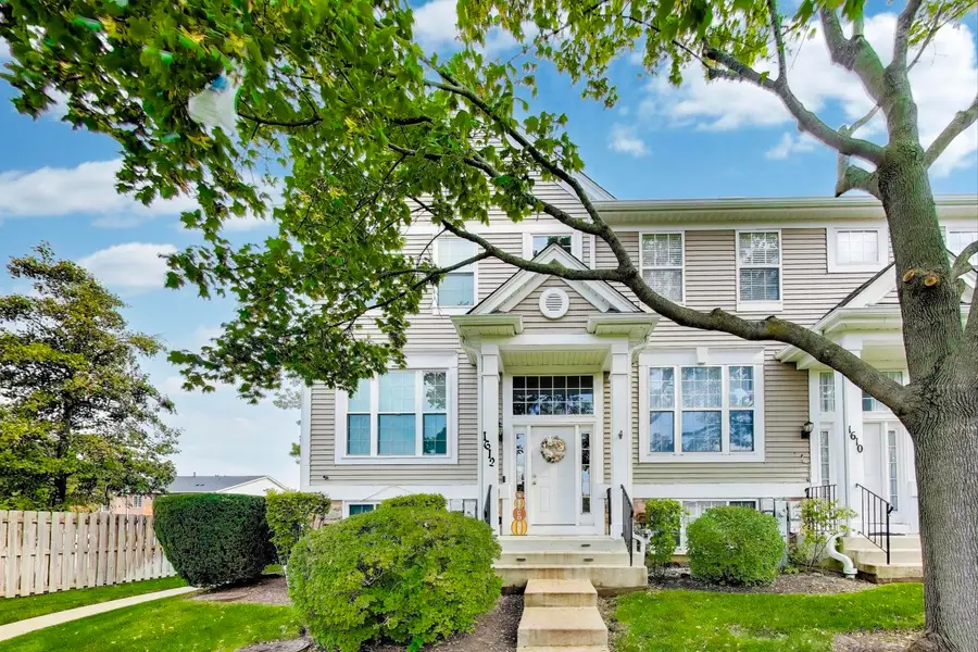 1612 Fox Run Drive, Arlington Heights, IL 60004 - #2