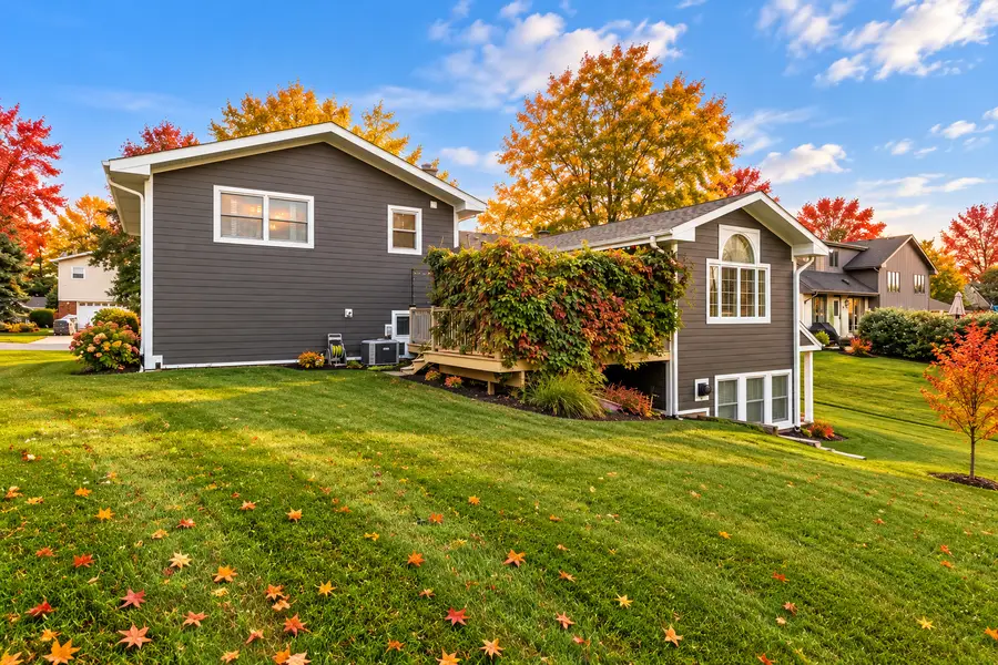 919 Hillview Drive, Lemont, IL 60439 - #3
