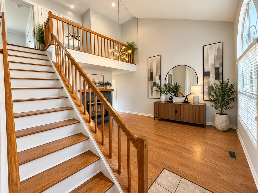 437 Ascot Lane, Streamwood, IL 60107 - #2