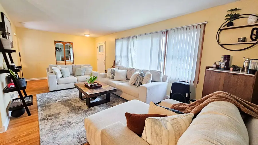 1339 Prince Drive, South Holland, IL 60473 - #3