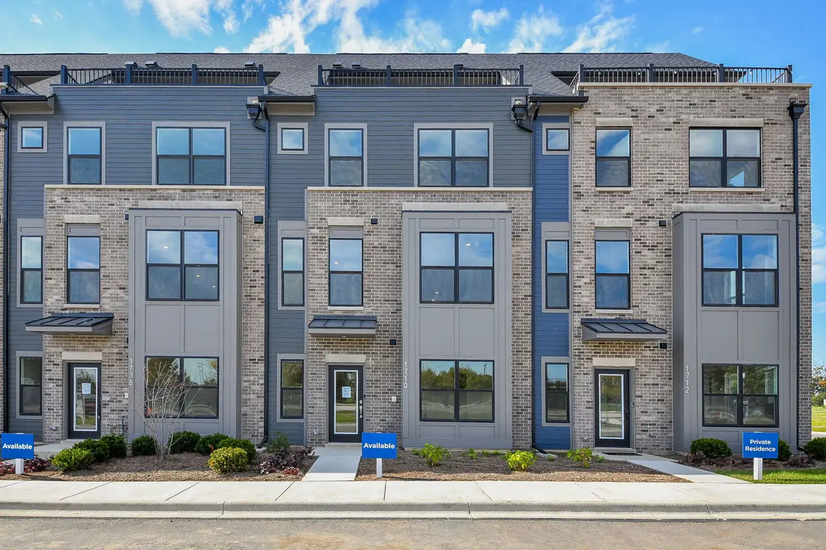 1710 Espacio Drive #3005, Naperville, IL 60563 - #1