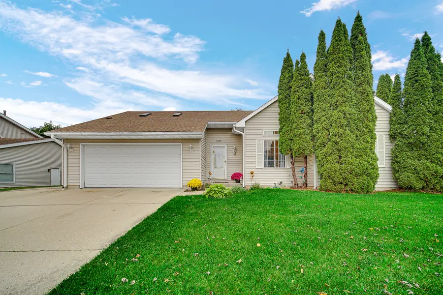 3423 Turnberry Drive, McHenry, IL 60050 - #2