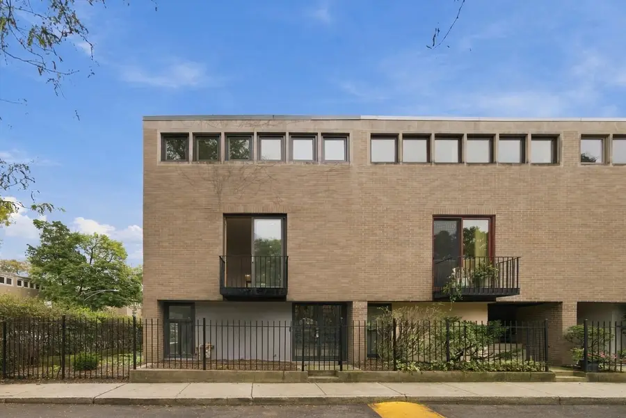 1473 E Park Place, Chicago, IL 60637 - #2