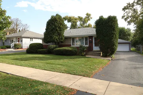 15 8th Street, Downers Grove, IL 60515