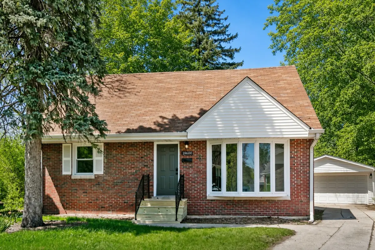 18600 Golfview Avenue, Homewood, IL 60430 - #1