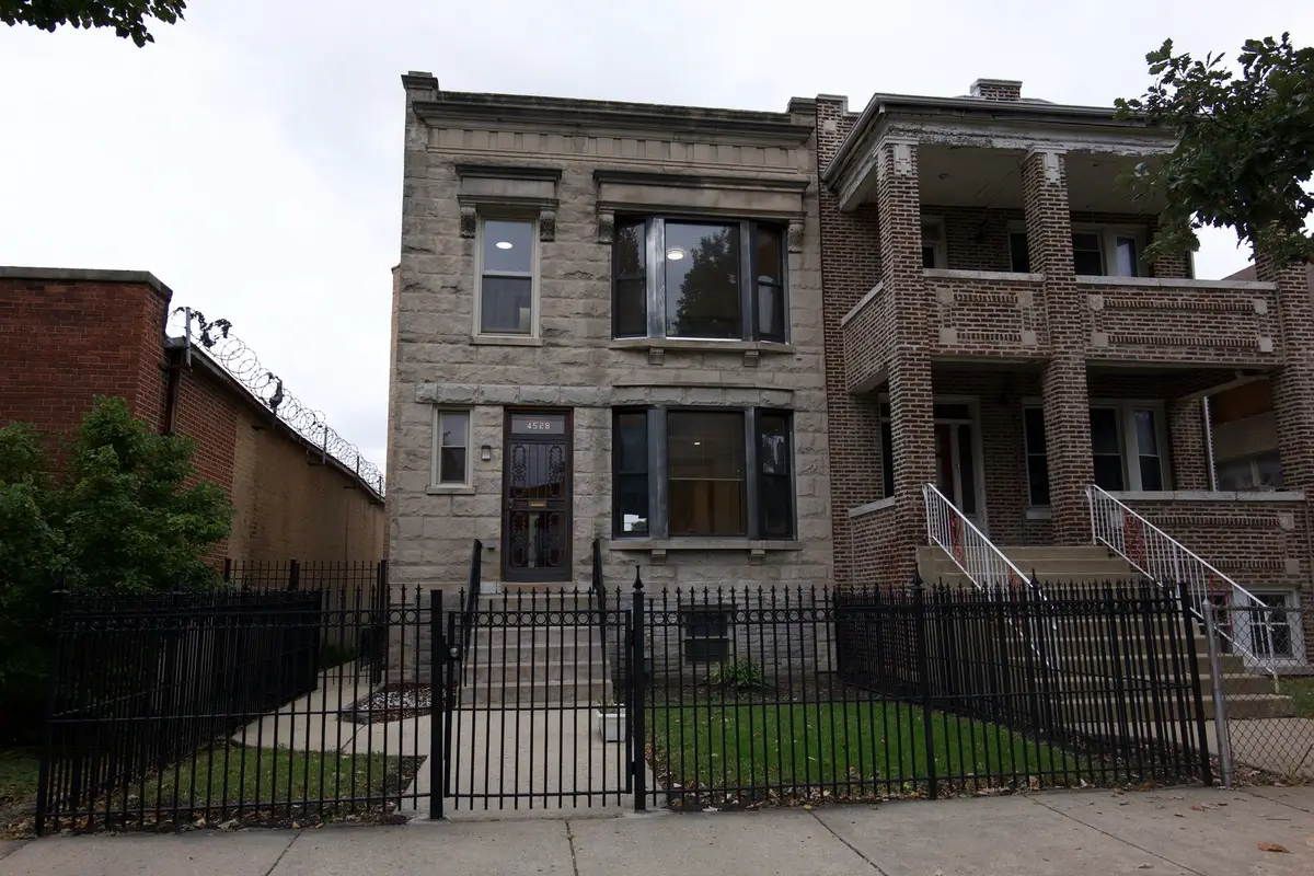 4528 W Washington Boulevard, Chicago, IL 60624 - #1